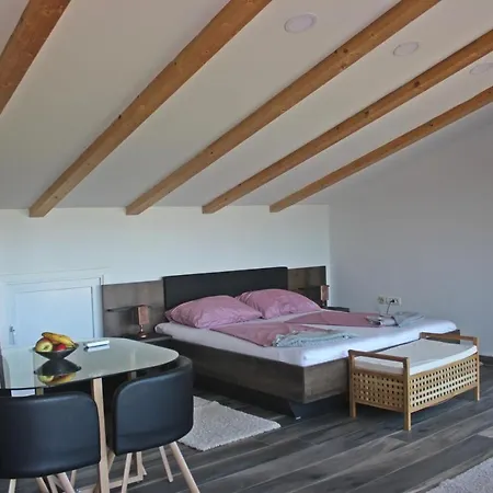 Haus Sunset Apartamento